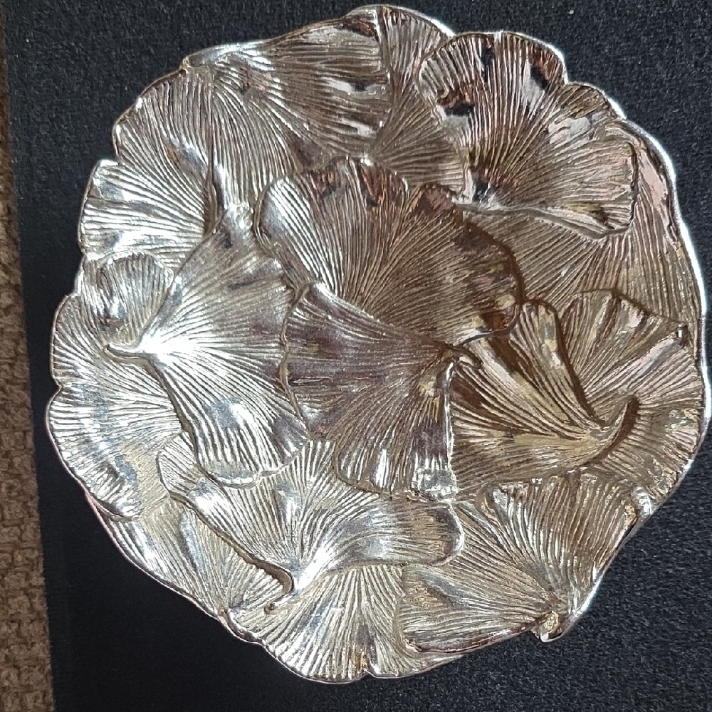 Michael Aram Ginko Leaf Small Bowl.